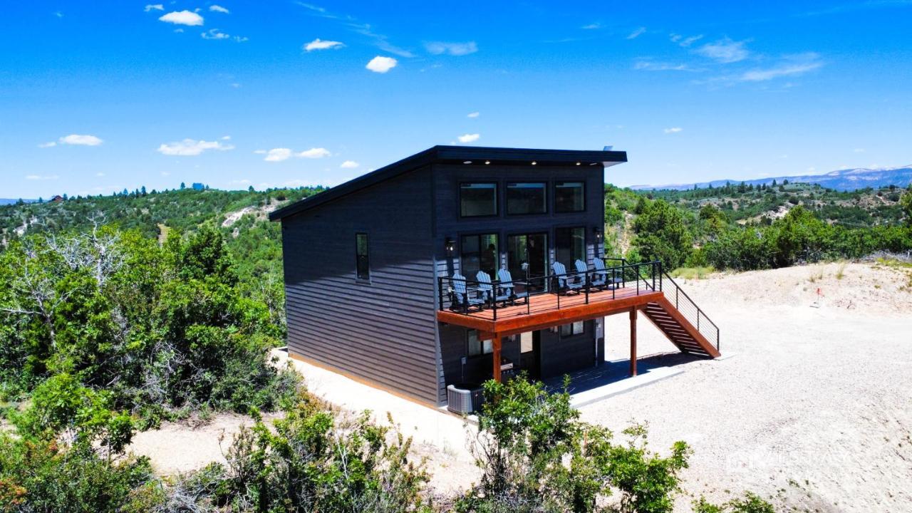 Bryce View Cabin - New Cabin With Amazing Views! Alton Екстер'єр фото